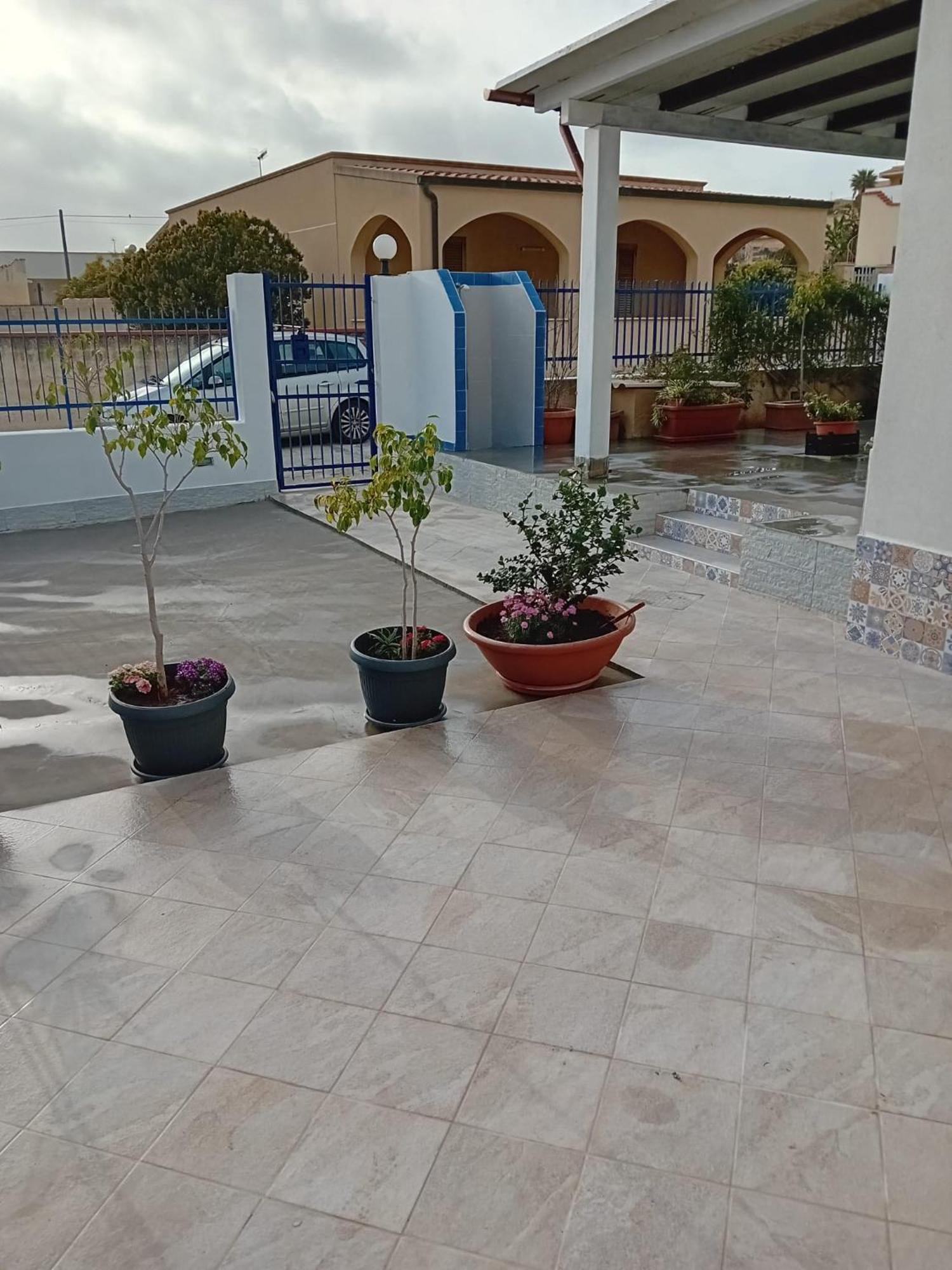 Villa Sunshine Triscina Exterior foto